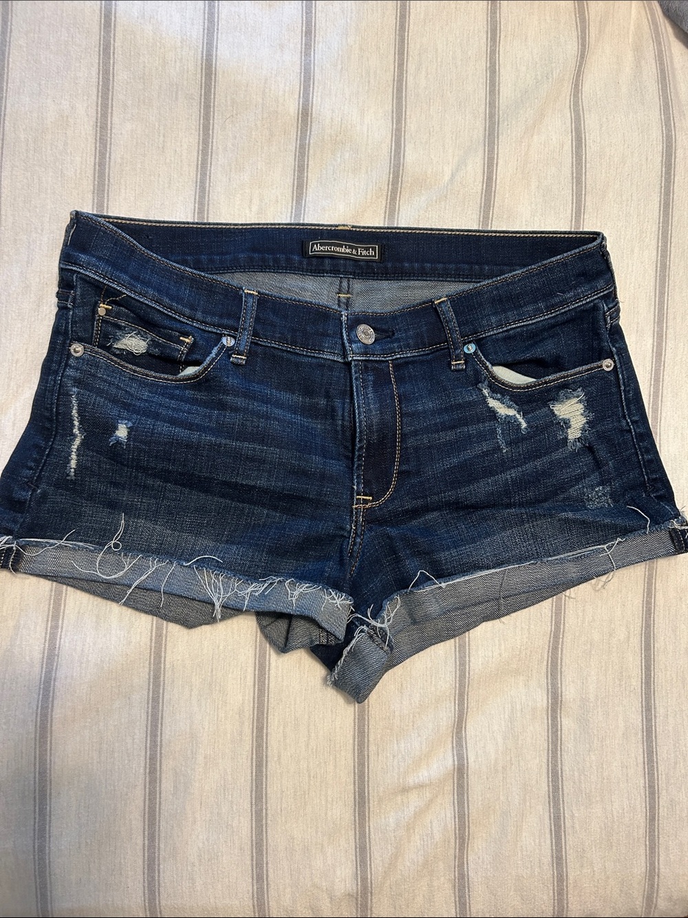 Abercrombie & Fitch Dark Wash Distressed Denim Shorts Waist 29
